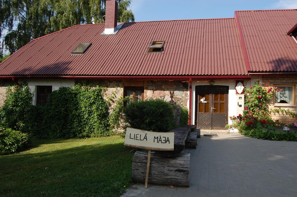 Отель Kucuru Dzirnavas Lautere Экстерьер фото